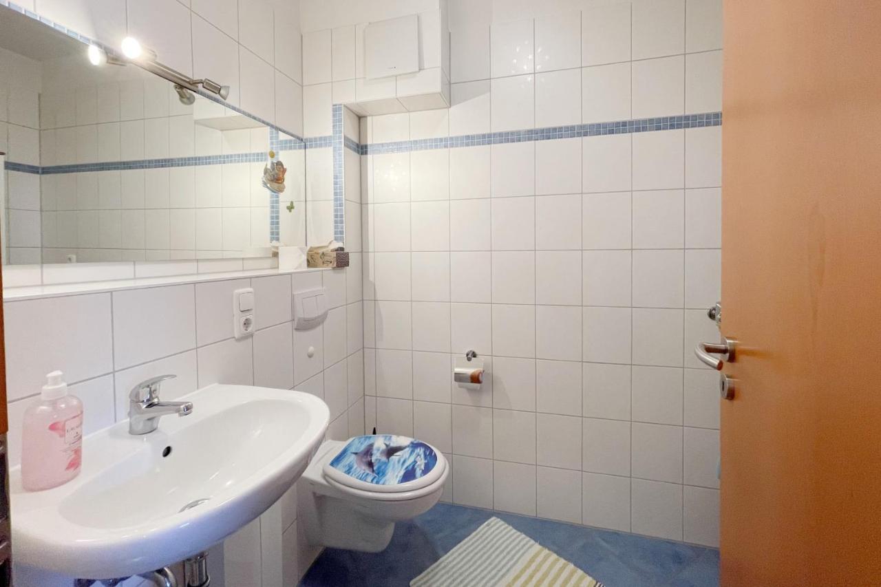 Waldstrasse 8A Ferienwohnung Richter Uckeritz Bagian luar foto