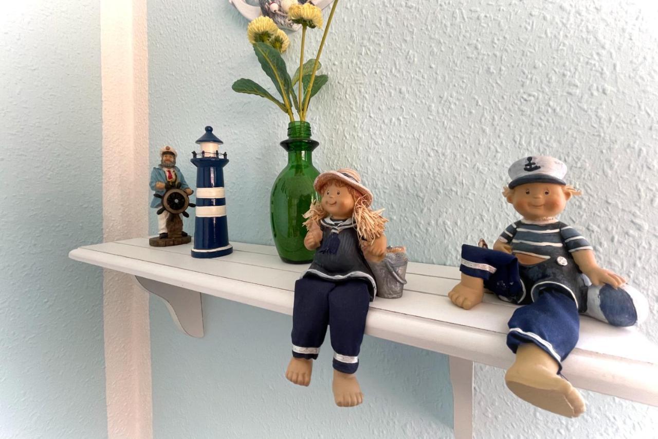 Waldstrasse 8A Ferienwohnung Richter Uckeritz Bagian luar foto